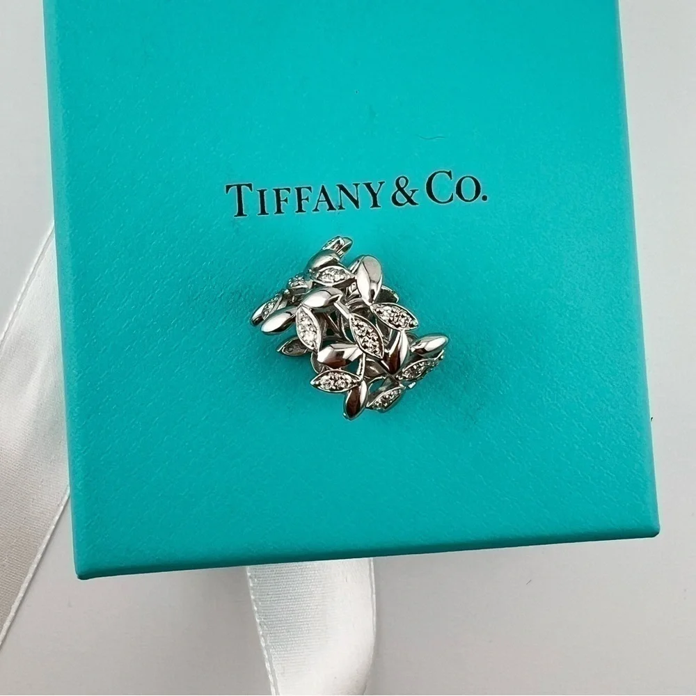 Tiffany & Co. Paloma Picasso® Olive Leaf Band Ring in White Gold with Diamonds